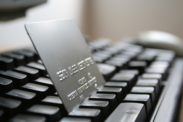 How Does an E-Commerce Merchant Account Work?