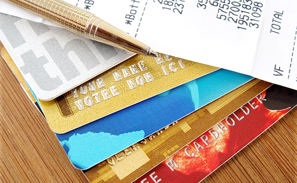 Consumer Credit Card Debt Falls for 27th Consecutive Month