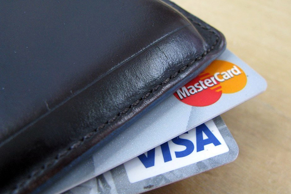 Americans Continue Paying Down Credit Cards before Mortgages